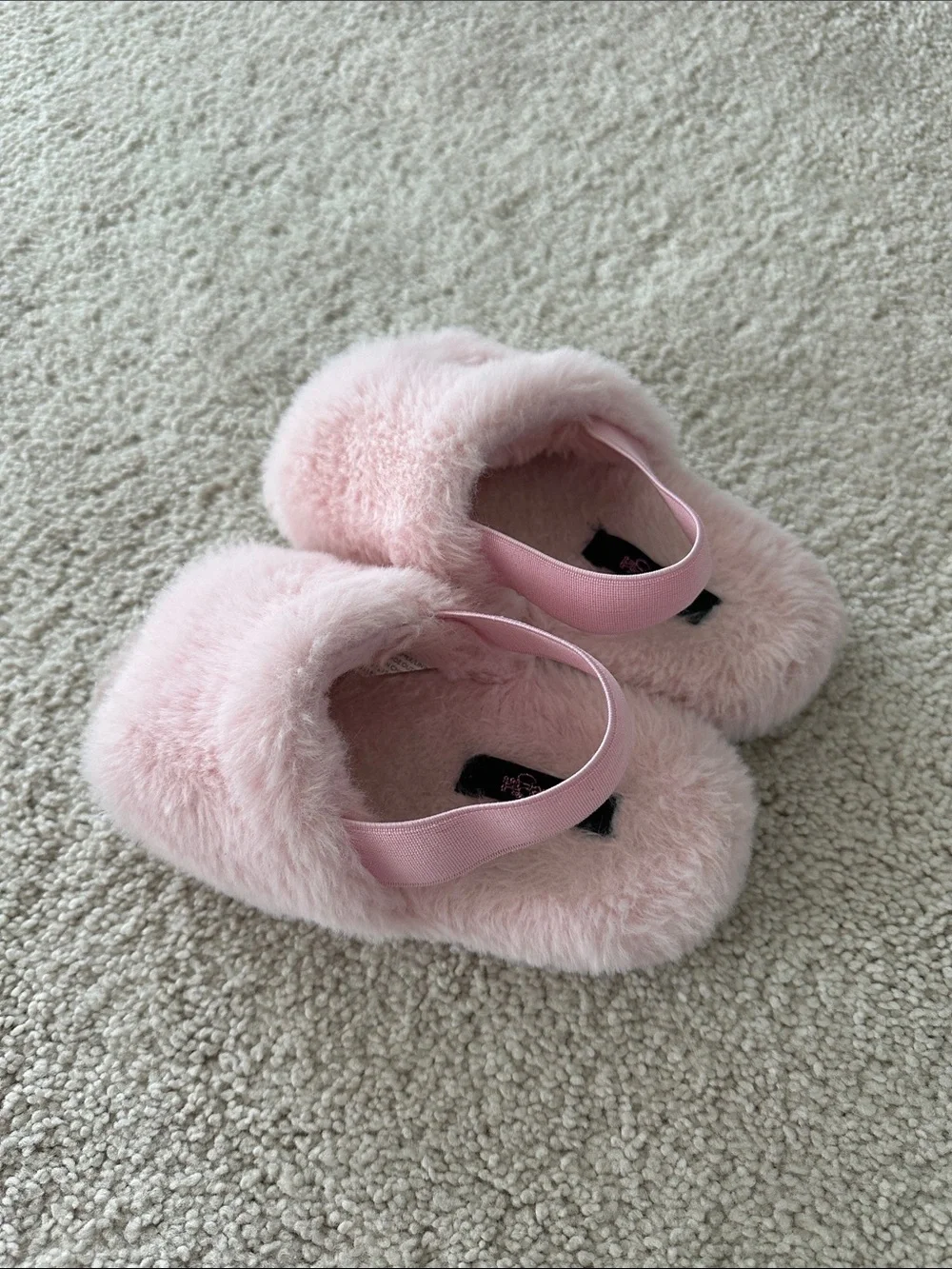 Gently used Pink Fuzzy Slide Sandals for Kids - Soft Plush Comfort